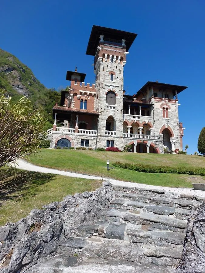 Charming Apartment Lake Front Acquaseria