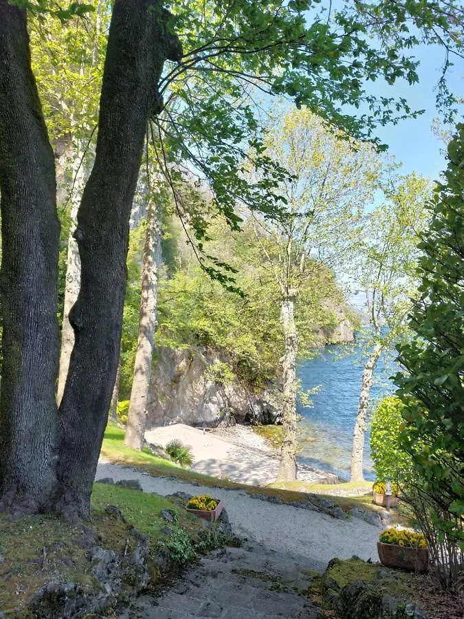 Charming Apartment Lake Front Acquaseria